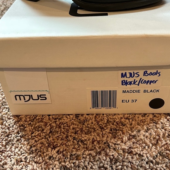 MJUS MADDIE Black & Copper Two Tone Boots EU 37 EUC - Picture 8 of 9